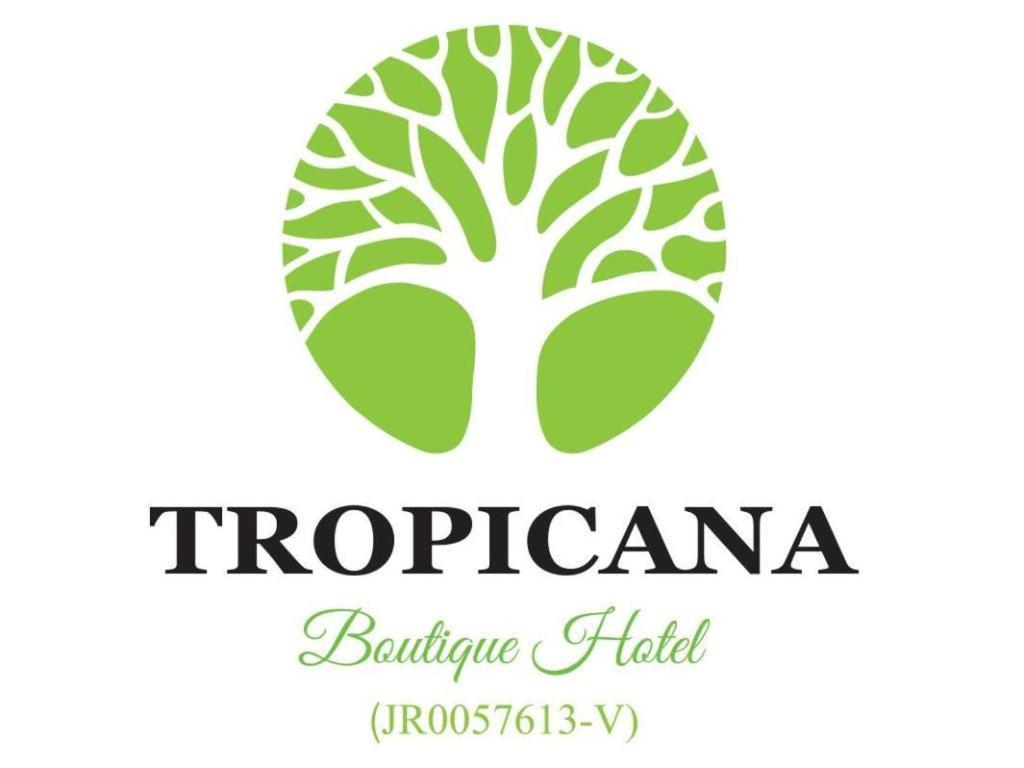 Tropicana Boutique Hotel Muar Esterno foto