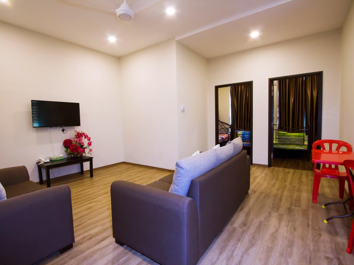 Tropicana Boutique Hotel Muar Esterno foto