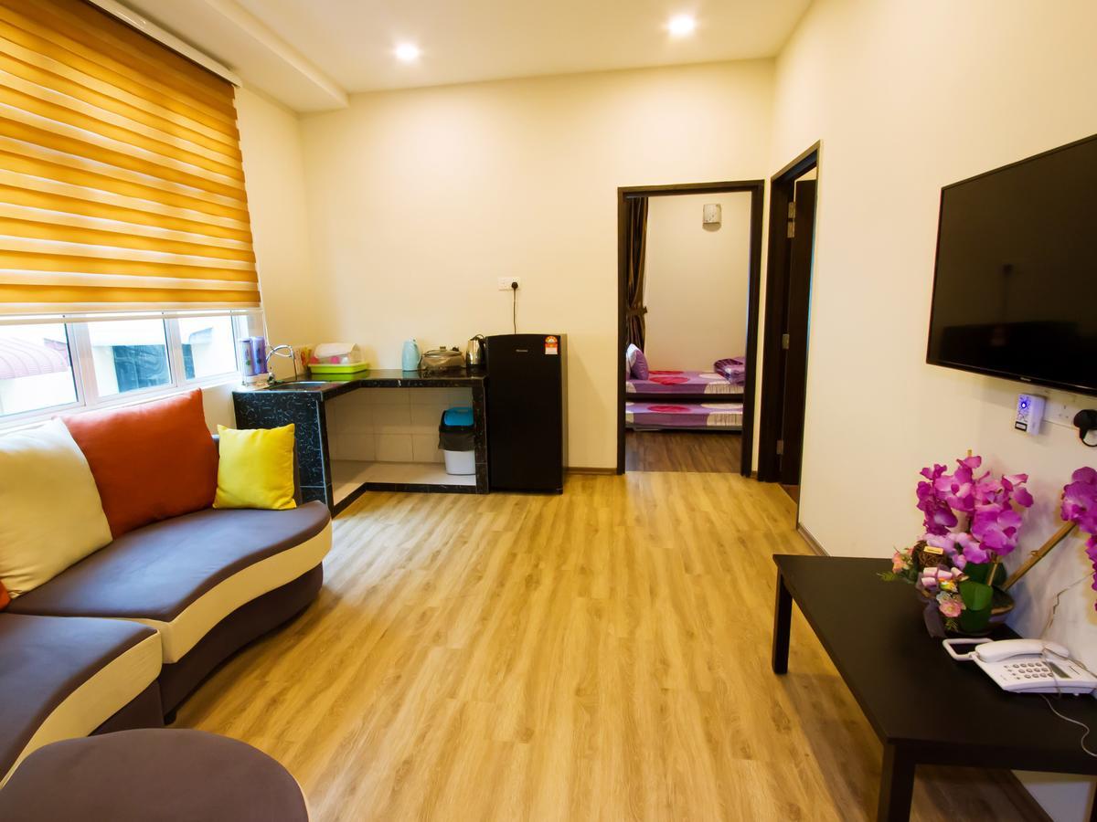 Tropicana Boutique Hotel Muar Esterno foto