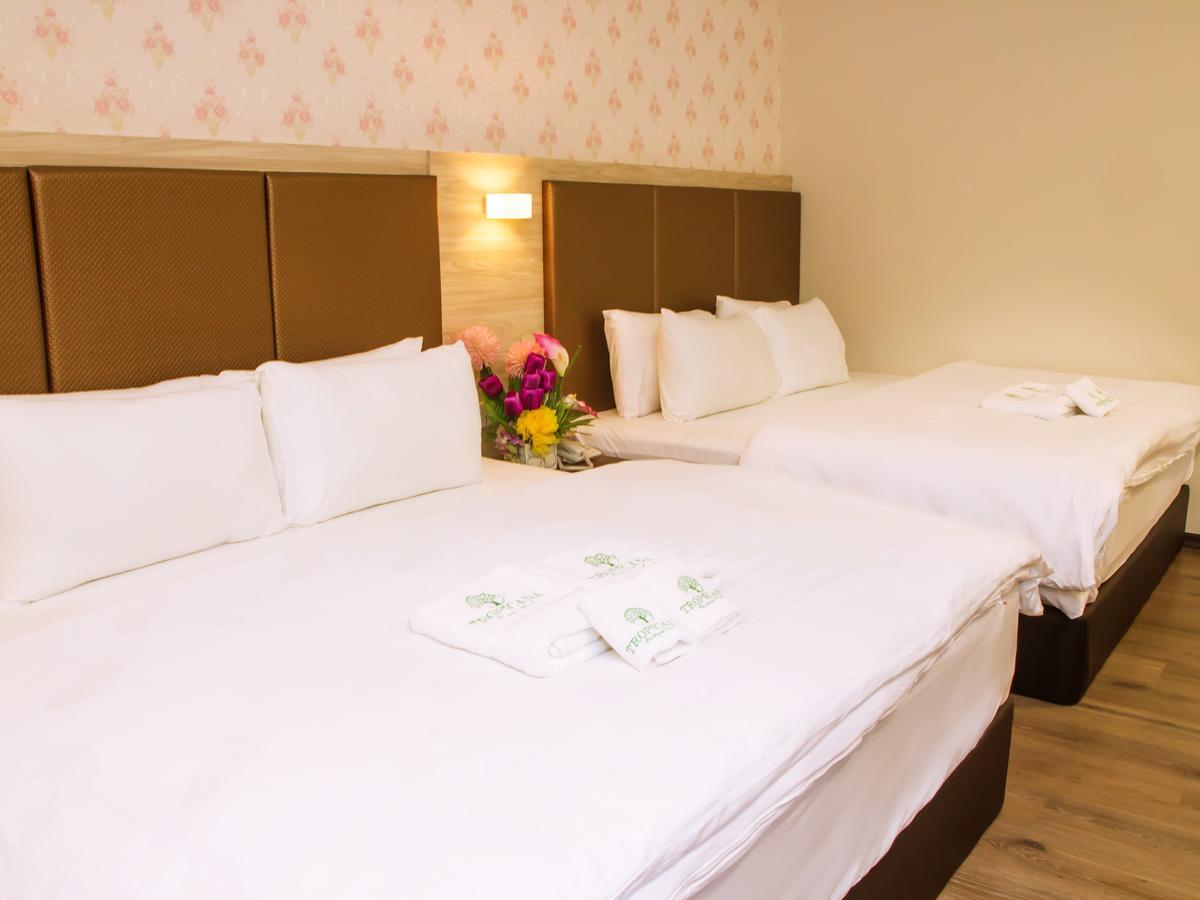 Tropicana Boutique Hotel Muar Esterno foto